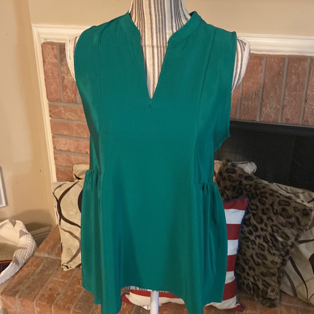 Amanda Uprichard | 100% Silk Flowy Peplum Pleated Tank | Size: Small